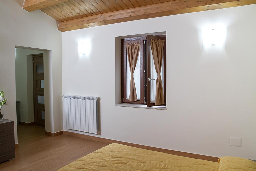 Affittacamera La Dormiente Torrecuso Buitenkant foto